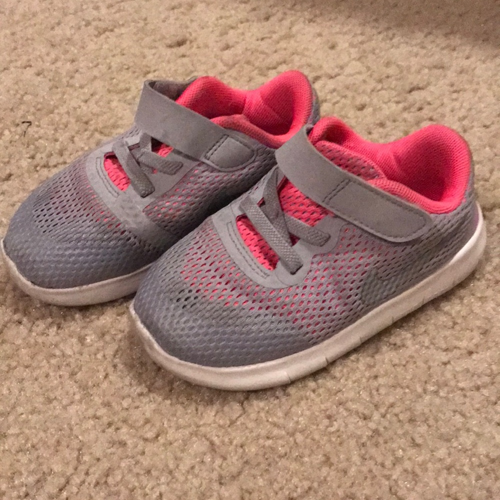 Toddler Nike Size 8